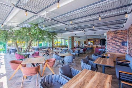 Restaurace v ubytování Zeytin Bahcesi Hotel