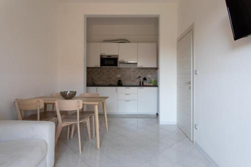 Kuchyň nebo kuchyňský kout v ubytování 15 - Tourist House Bologna Primaticcio - Self check-in