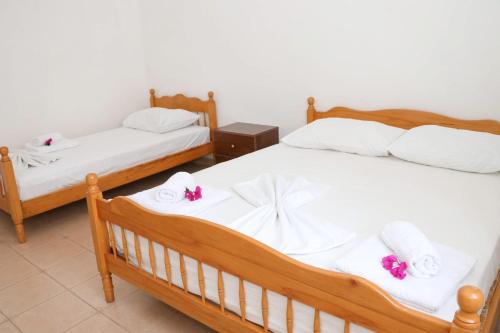 Ένα ή περισσότερα κρεβάτια σε δωμάτιο στο Apartment Celaj Velipoje