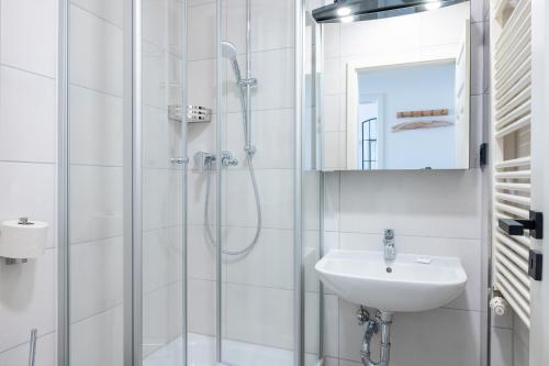 Foto JOHOUSE Apartment 6 3