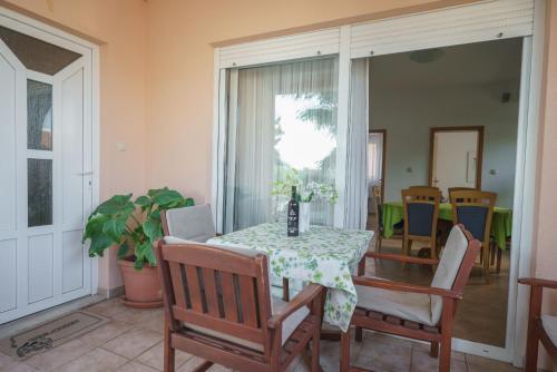 Fotografia z galérie ubytovania Apartmani NEDOKLAN v Srime