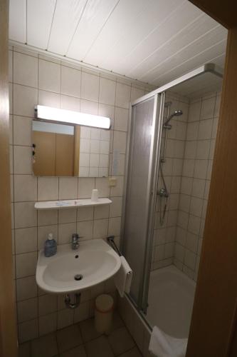 Et badeværelse på Hotel Weißes Roß