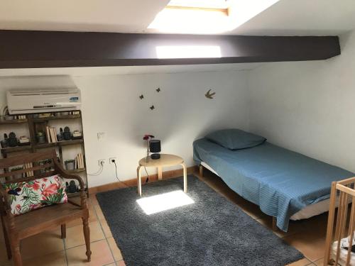 Plan de Cuques T2 photo 19