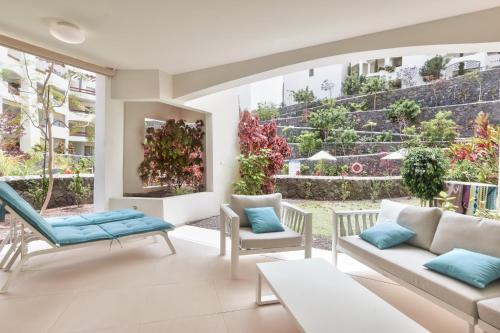 Ancor 0-1 POOL VIEW 2B