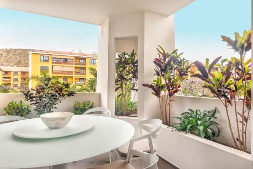 Ancor 1-1 POOL VIEW 2B