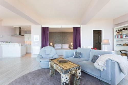 Kuchyňa alebo kuchynka v ubytovaní Prime Homes Playa Jardín Studio