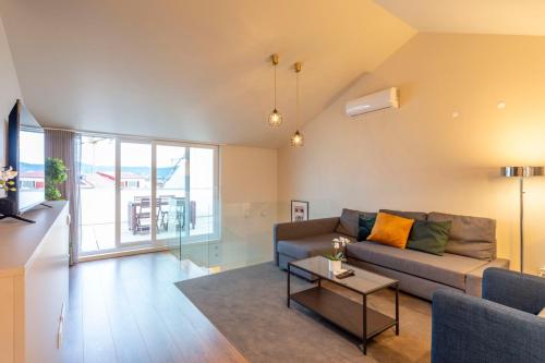 Khu vực ghế ngồi tại Terro Collection - São Vicente 86