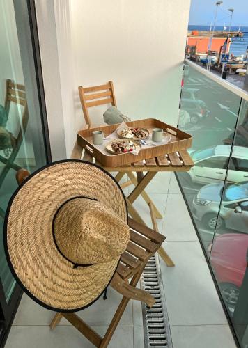MedanoJoy1- 3 bedrooms- steps from Playa Chica- Balcony
