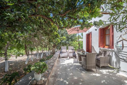 Mantelena studios & family apartments photo 3