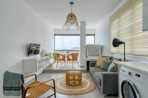 Stylish Sea View Accommodation Las Canteras