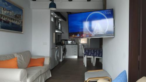 Fotografia z galérie ubytovania LOFT CON ESPECTACULARES VISTAS AL PUERTO v destinácii L'Ametlla de Mar