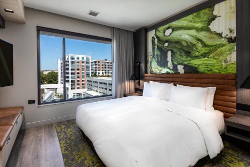 Hyatt Centric Charlotte SouthPark Image