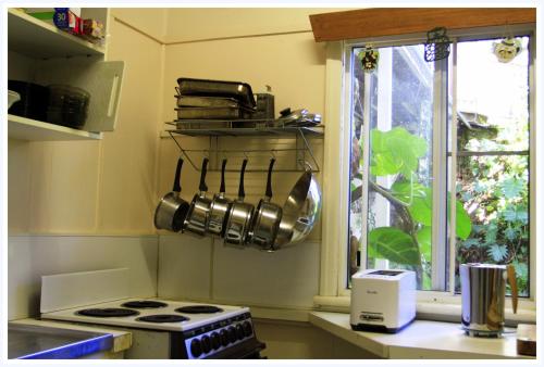 
A kitchen or kitchenette at Coral Lodge Bed and Breakfast Inn
