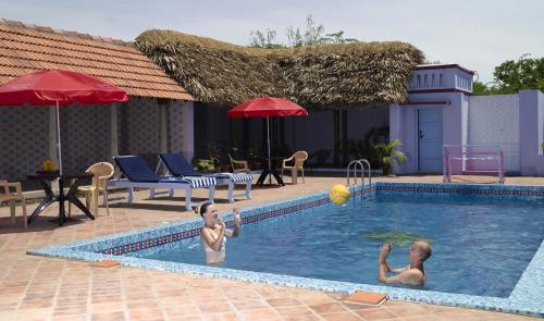 Bazén v ubytování Chettinadu Mansion – An Authentic Heritage Palace nebo v jeho okolí