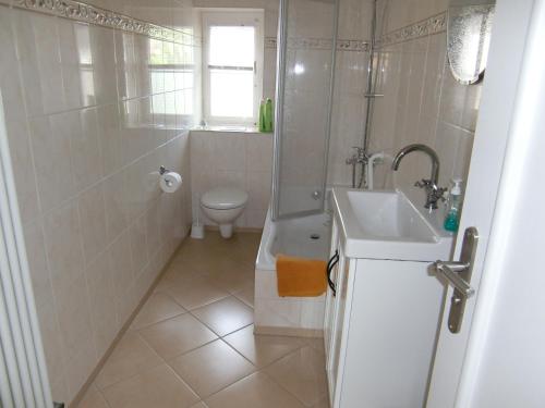 Ванная комната в Apartment Altes Pfarrhaus