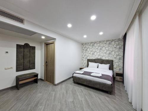 Aparan Hotel – Photos 2