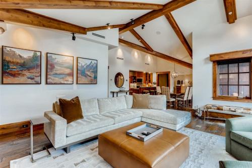 Gallery image of 1-#42 4BD One Willow Bridge Road in Vail