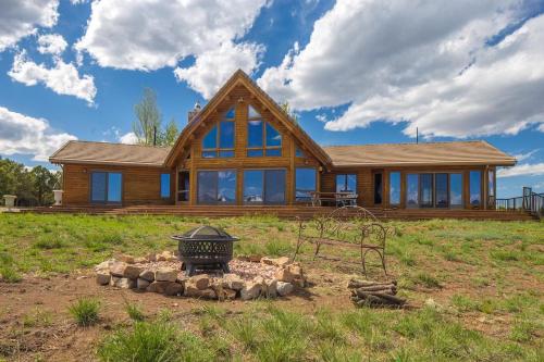 5000 Ponderosa Drive – Photos 2
