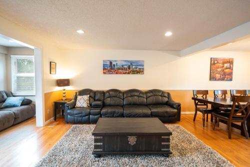 4807 E Davies Place – Photos 4