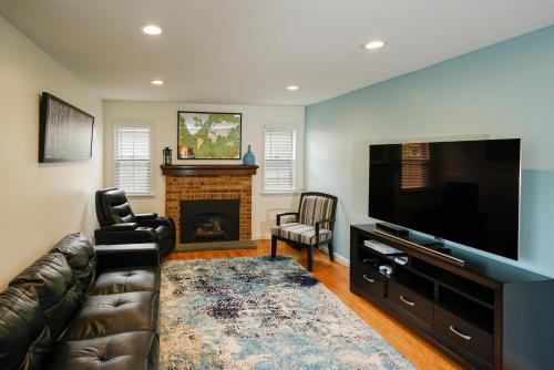4807 E Davies Place – Photos 2
