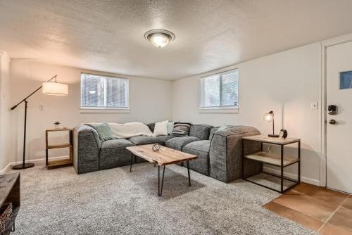 1440 Fenton St – Photos 2