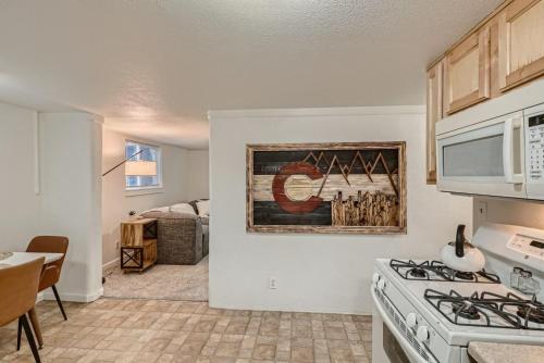1440 Fenton St – Photos 5