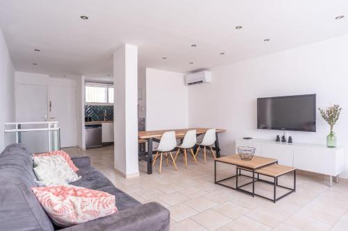 Sublime 71m  centre-ville et proche plage !