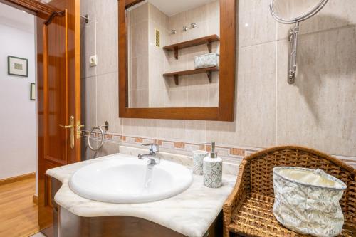 Kúpeľňa v ubytovaní Apartamento Capuchinos Centro by Renthas