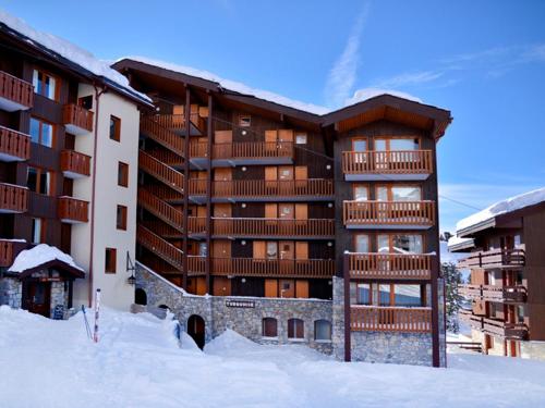 Appartement cosy avec accès pistes, casier à skis et parking souterrain