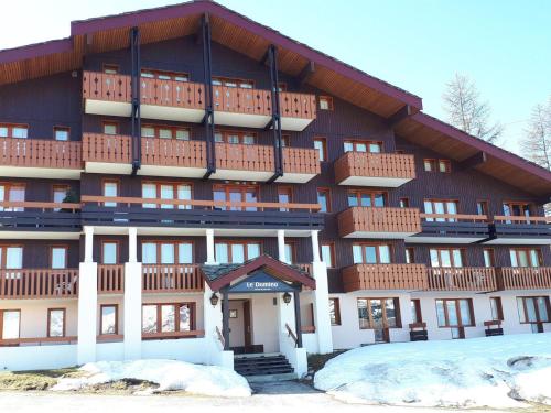 Studio fonctionnel proche pistes avec terrasse et animaux admis