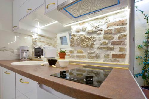 Corfu Cathedral Studio