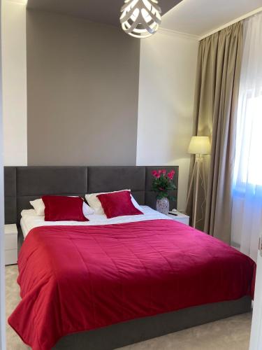 Una cama o camas en una habitación de Hotel Kopa - Lviv