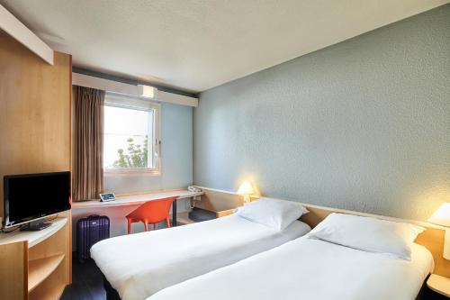 Легло или легла в стая в B&B HOTEL Versailles Le Chesnay