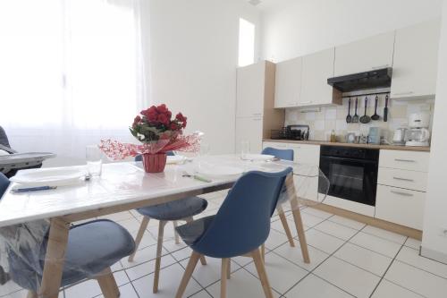 200m plage des Demoiselles- Appartement pour 4