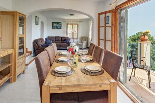 Χώρος καθιστικού στο VILLA MARIA with swimming pool & sea view
