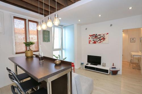 Cardo Apartments
