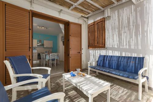 Blue Apartment by BarbarHouse – Photos 3
