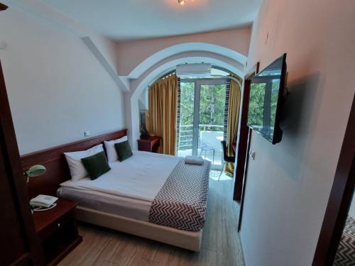 Afbeelding uit fotogalerij van SU Hotel in Ohrid