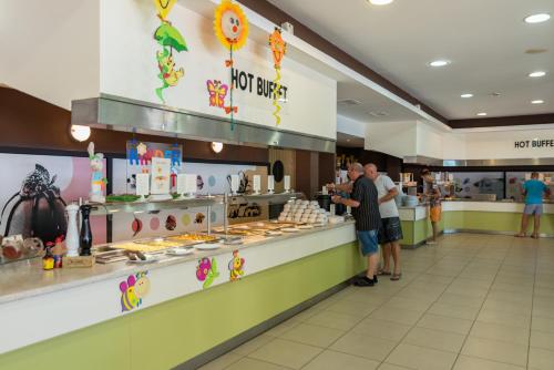 Mad på hotellet eller i nærheden