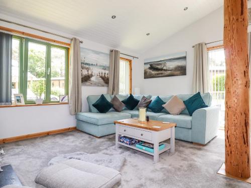 Darcy's Den – Photos 3