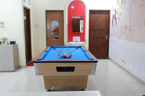 Mesa de billar en Griya Adevita