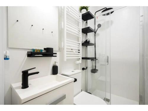 Apartamento amarillo en Atocha
