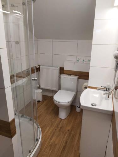 Ένα μπάνιο στο Apartamenty MARGO
