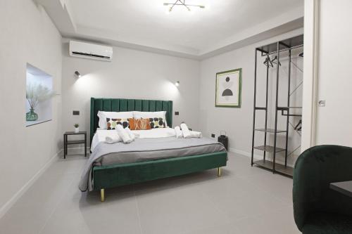 Postel nebo postele na pokoji v ubytování Chianu Palì - Guest Rooms camera Agrigento