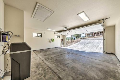 Φωτογραφία από το άλμπουμ του Modern Mtn Retreat, Walk to Lake and Trails! σε Ruidoso