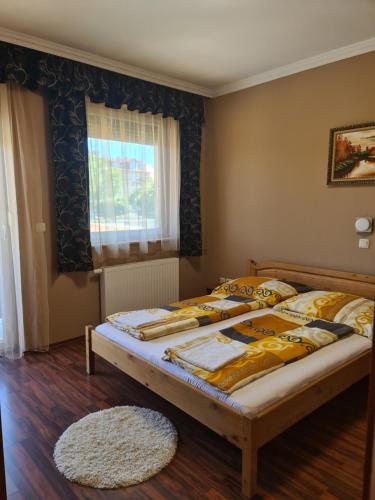 A bed or beds in a room at Villa Riccardo & Pool