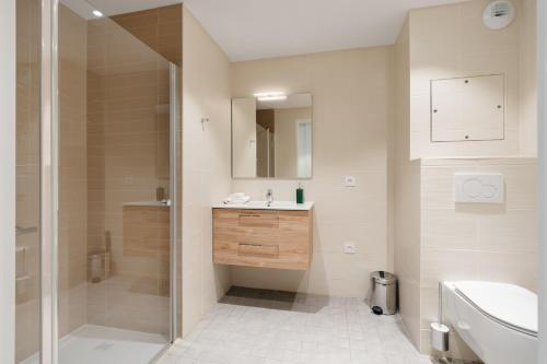 Bilik mandi di Edgar Suites - Meudon-la-Forêt