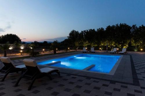 Gallery image of relax and more house with pool in Ljubuški