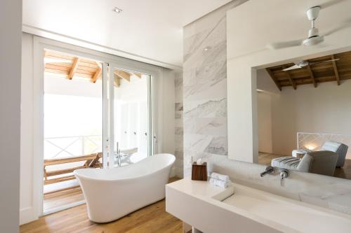 Koupelna v ubytování Ibagari Boutique Hotel
