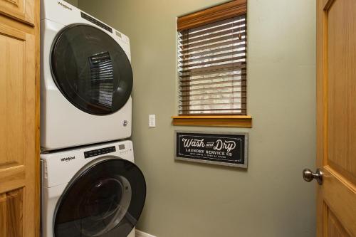 a washer and dryer in a room with a window at 984 Pine Valley Forest Lakes in Vallecito